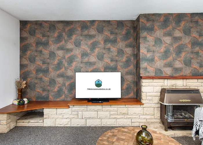 Long Stays-sleeps 9-parking-by Fabaccommodation * Бристоль